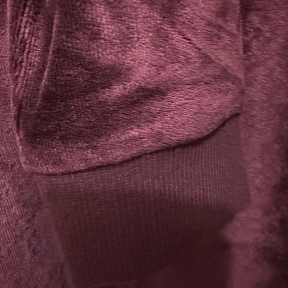 256 ASOS | NWOT Turkey Burgundy Green Velvet Stripe Sweatshirt Pullover (Size S) - Picture 5 of 14